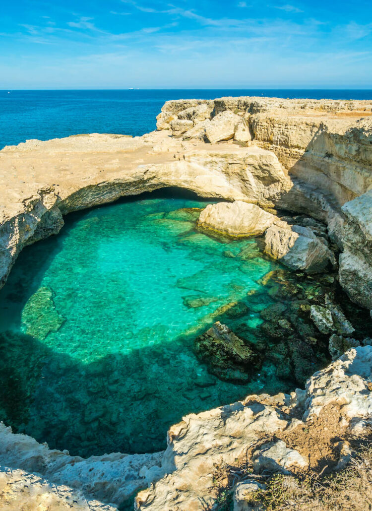 Grotta della Poesia in de Salento regio in Puglia, Zuid-Italië