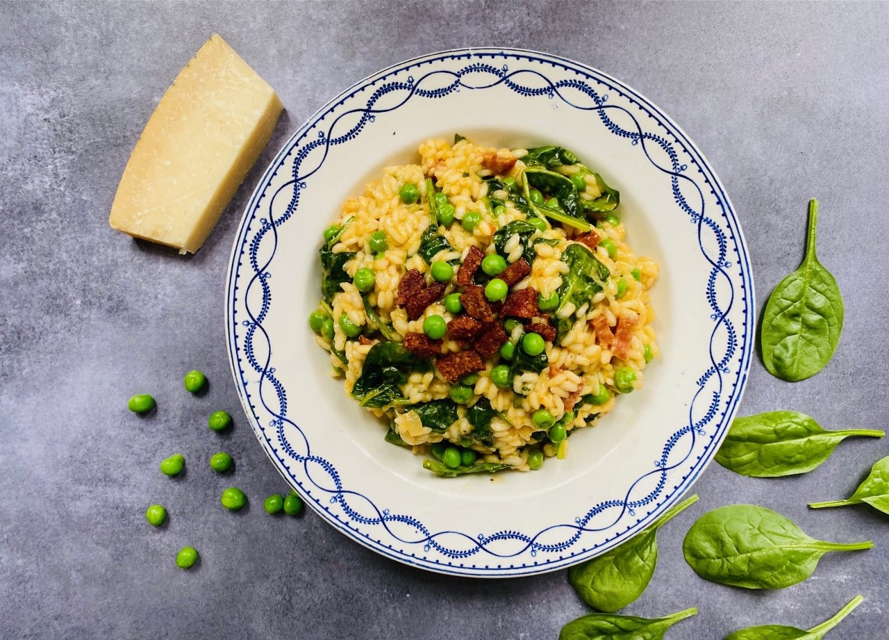 Recept voor risotto met chorizo, doperwten en spinazie - Italië Uitgelicht
