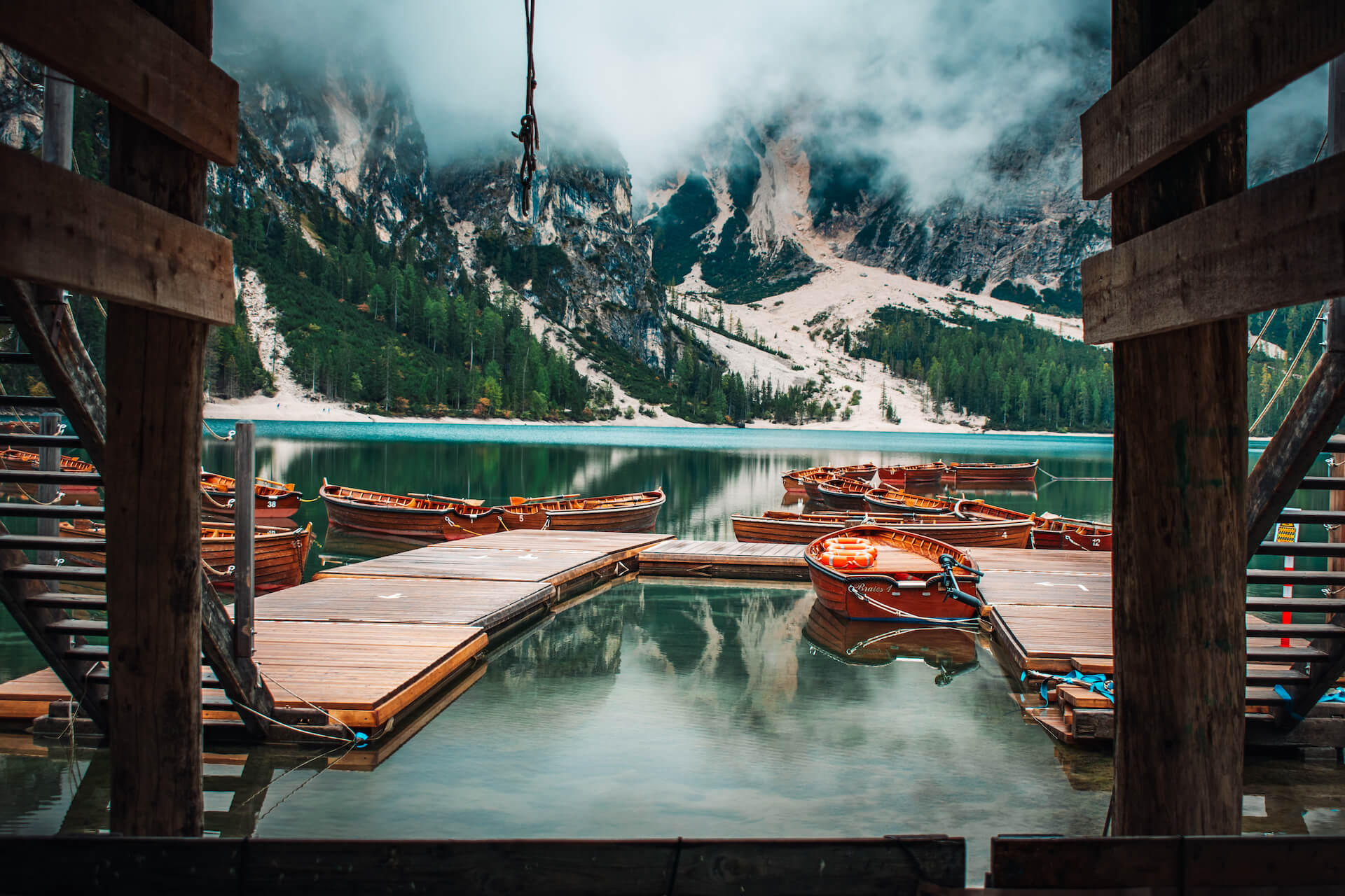 Boothuis bij het Lago di Braies