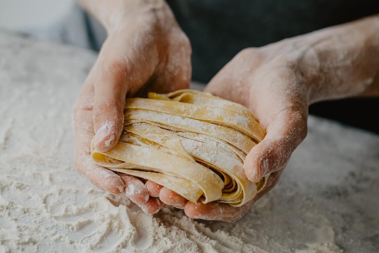 Zelf pasta maken | Basisrecept pastadeeg | pastadeeg recept