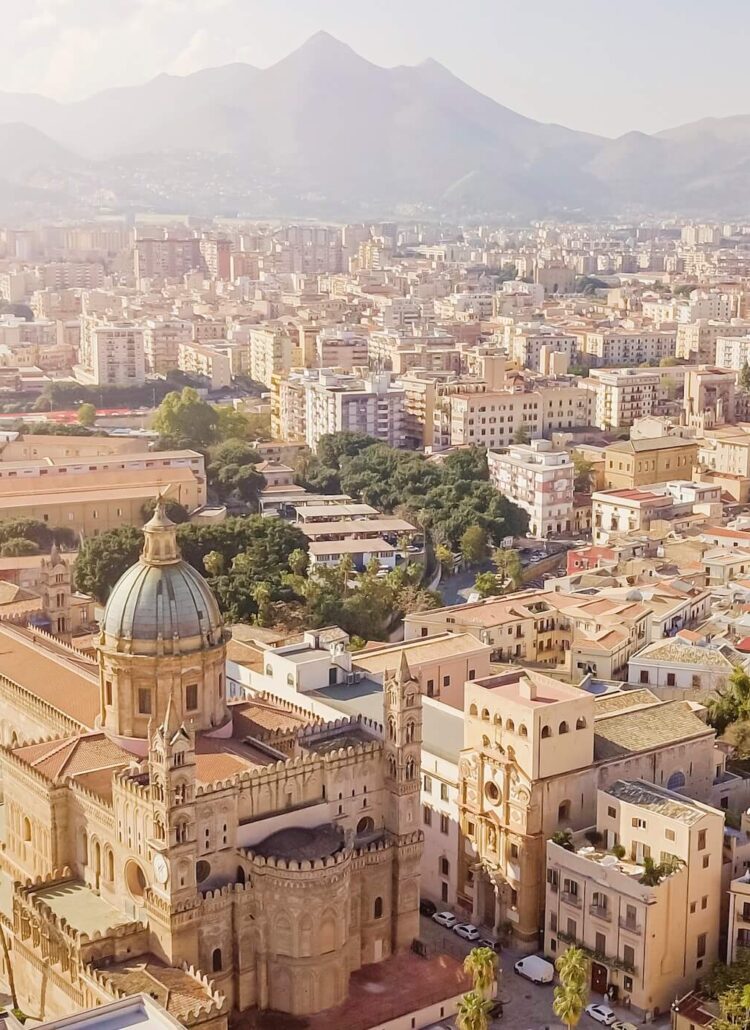 Uitzicht over de stad Palermo in Italië