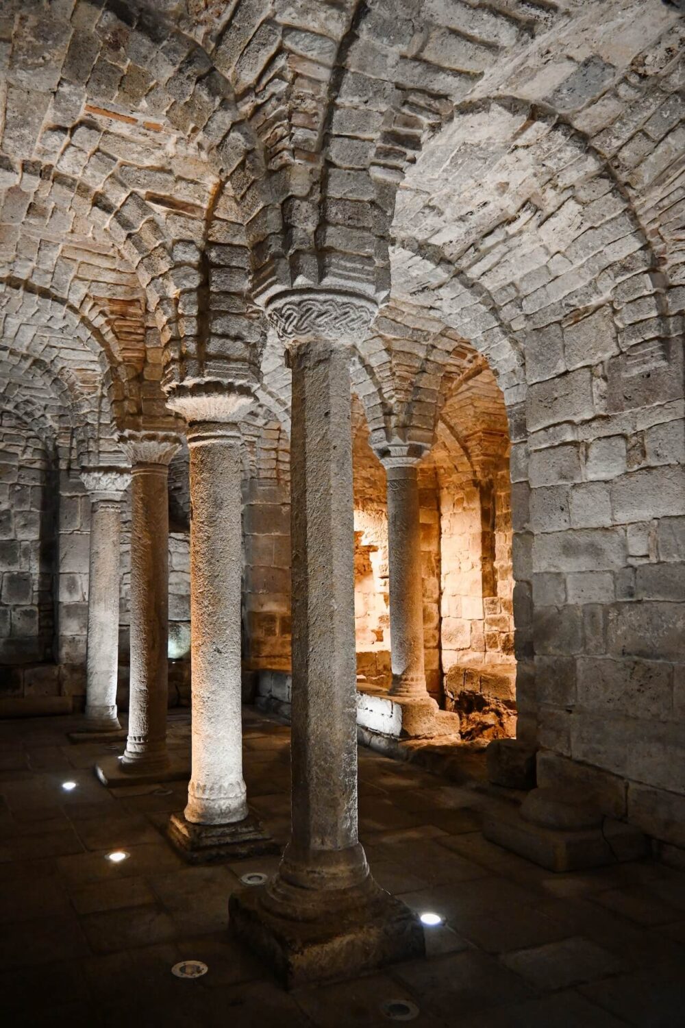 Crypte van de Abbazia San Salvatore 