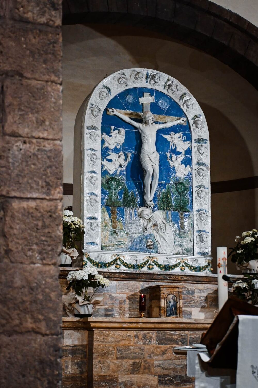Relief van Della Robbia in Radicofani