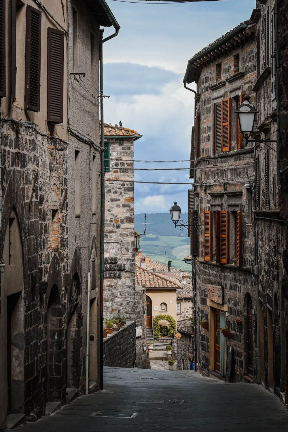 Straatje in Radicofani Val d'Orcia